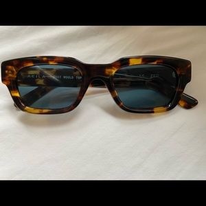 AKILA Tortoiseshell Zed Raw sunglasses